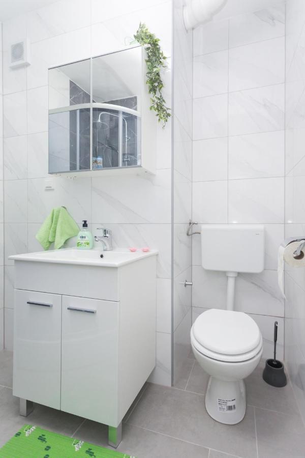 Apartman Lariva Όσιγιεκ Εξωτερικό φωτογραφία