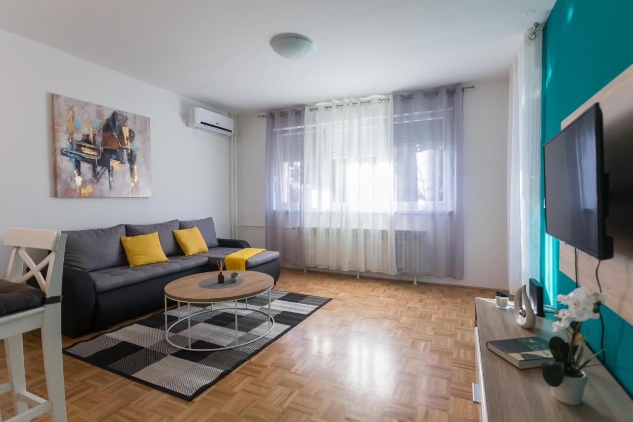 Apartman Lariva Όσιγιεκ Εξωτερικό φωτογραφία