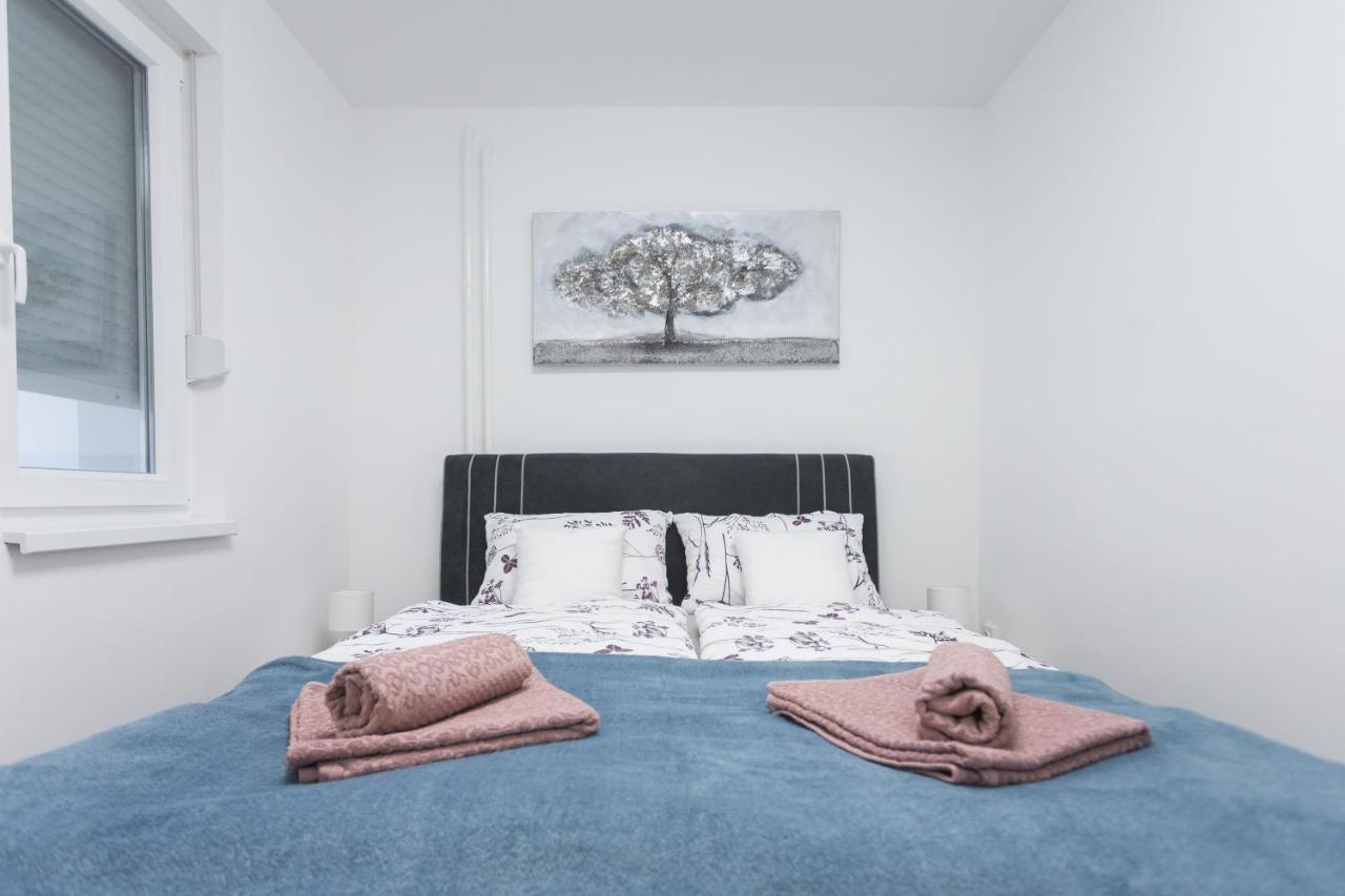Apartman Lariva Όσιγιεκ Εξωτερικό φωτογραφία